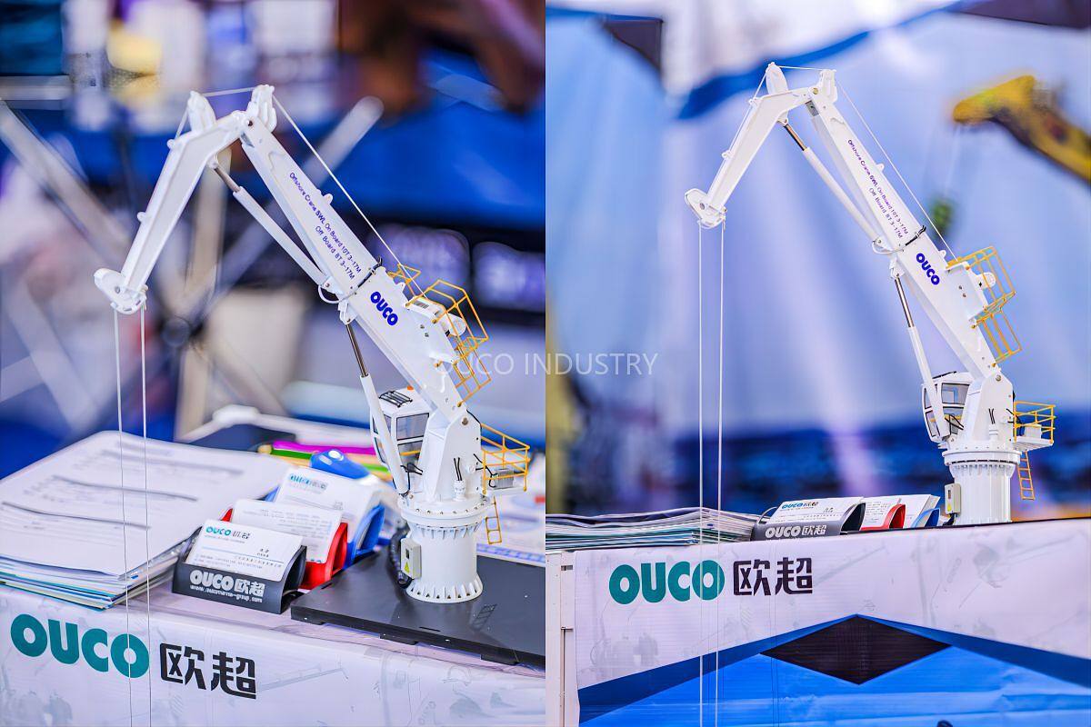 25 to 1 scale model of an offshore crane.jpg