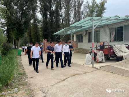 生態(tài)環(huán)境部土壤生態(tài)環(huán)境司司長(zhǎng)蘇克敬等領(lǐng)導(dǎo)蒞臨隆化縣視察碩亞環(huán)保項(xiàng)目