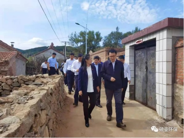 生態(tài)環(huán)境部、省、市、縣各級領導至我公司北方農(nóng)污治理示范項目參觀指導