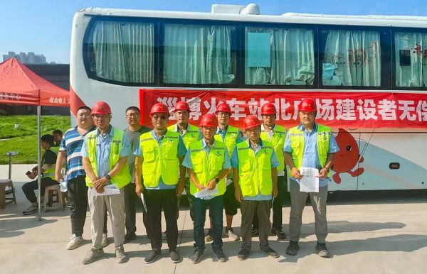 公海赌赌船建设者无偿献血诠释大爱担当