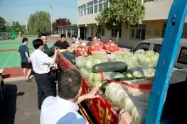 迎战台风 驰援赈灾 球盟会(建设)在行动