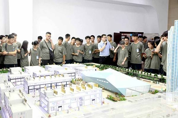 197名应届大学毕1111.jpg
