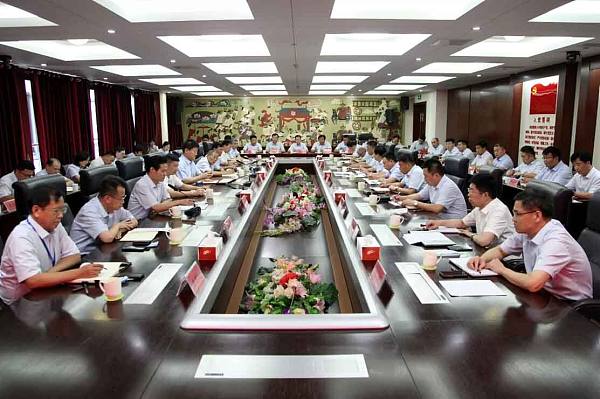 把握政策基调 1.jpg