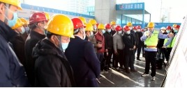 济南区域总部施工的中央商务区360米超高层A-1地块（南地块）项目迎全省观摩