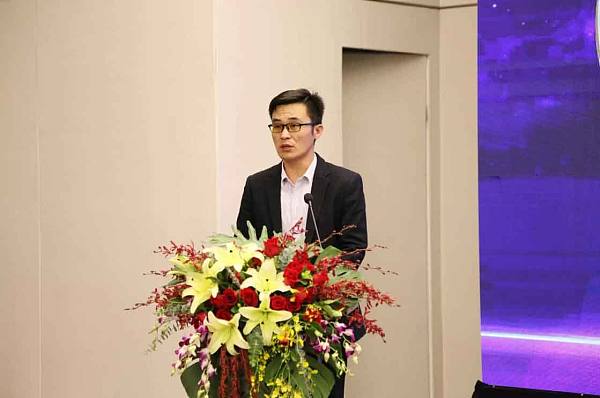 公海赌赌船商学院成立10.jpg