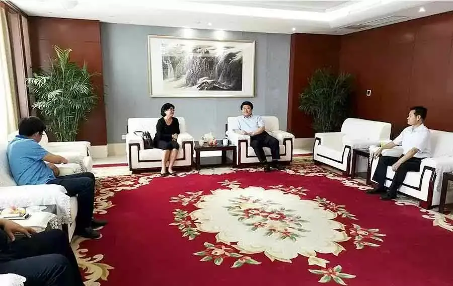 会长喻迺秋1.jpg