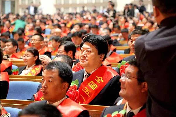 五一劳动奖章2.jpg