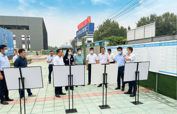 周村区委书记、文昌湖省级旅游度假区工委书记李德刚一行到淄博区域管理中心中电电子产业园（一期）项目调研指导