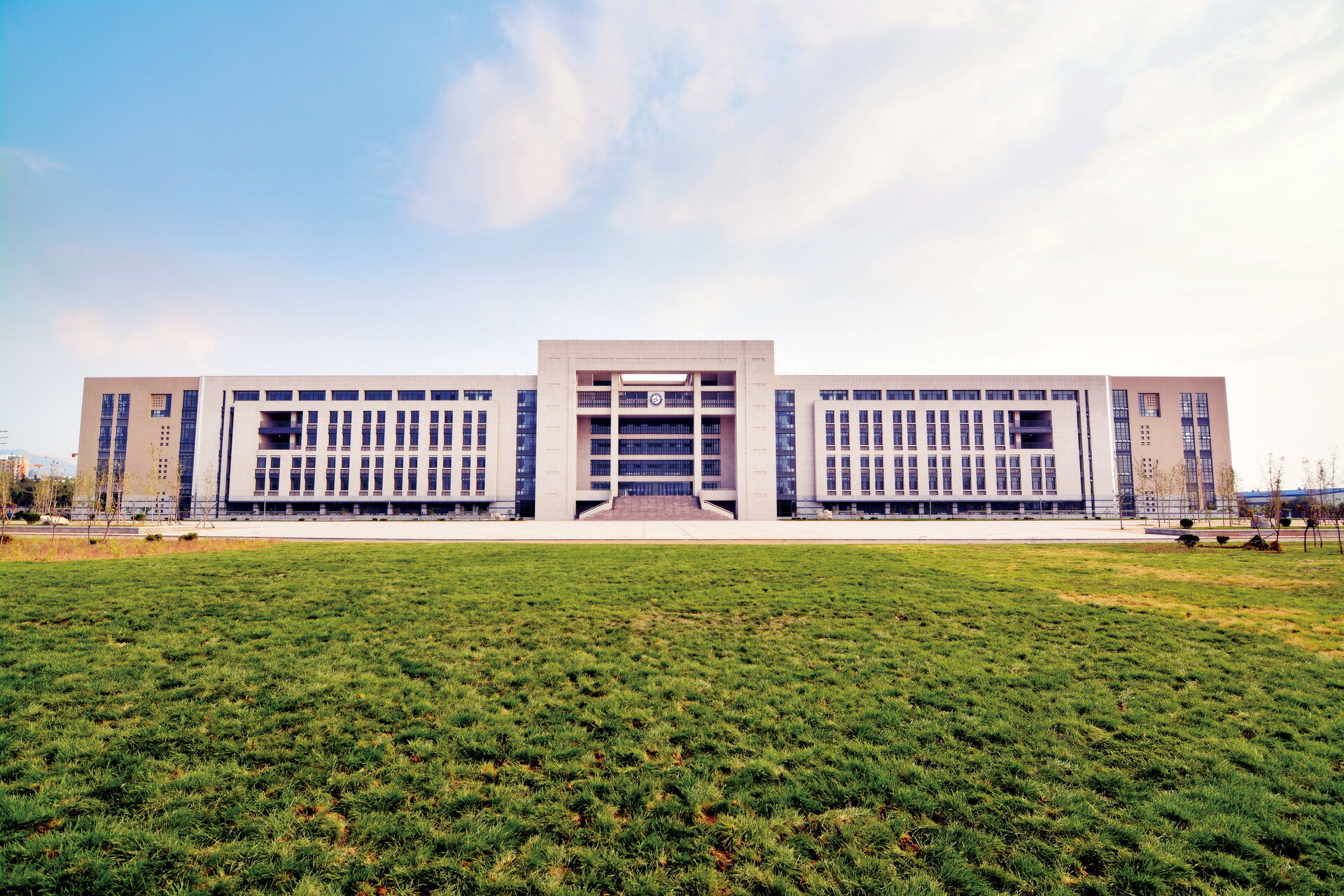 济南工程职业技术学院综合楼（2014年度中国建设工程鲁班奖）