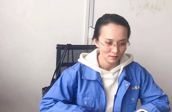 巾帼迎春绽芳华——访公海彩船集团 2022 年度“三八红旗手”崔茈妍