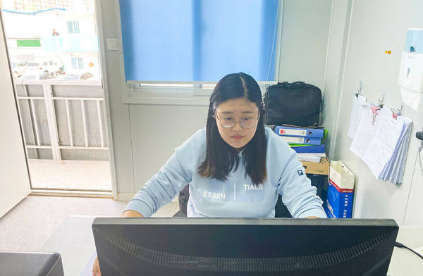巾帼迎春绽芳华——访公海赌赌船集团 2022 年度“三八红旗手”张文静