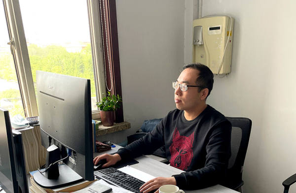 弘扬工匠精神 绽放人生华彩——访公海赌赌船集团2022年度“公海赌赌船工匠”荣誉获得者  张桐强