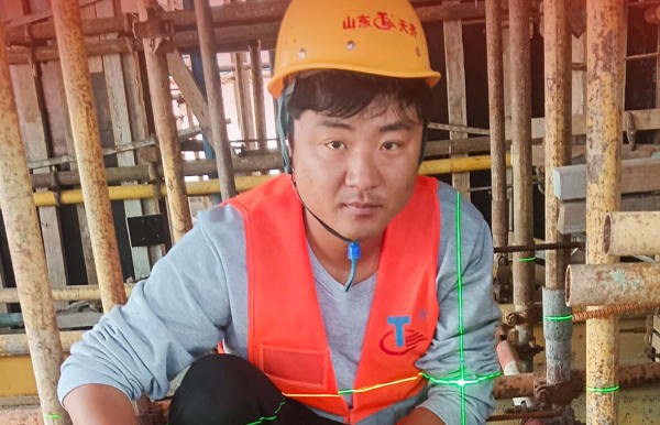 弘扬工匠精神 匠心成就精彩——访2023年度“公海赌赌船工匠” 王飞
