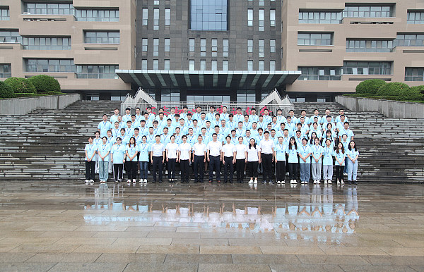 公海彩船集团第十五届（2023）攀登者集训营举办