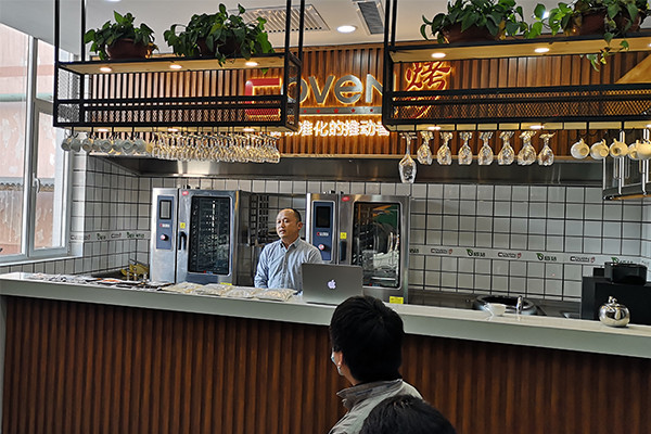 培训.jpg 培训.jpg