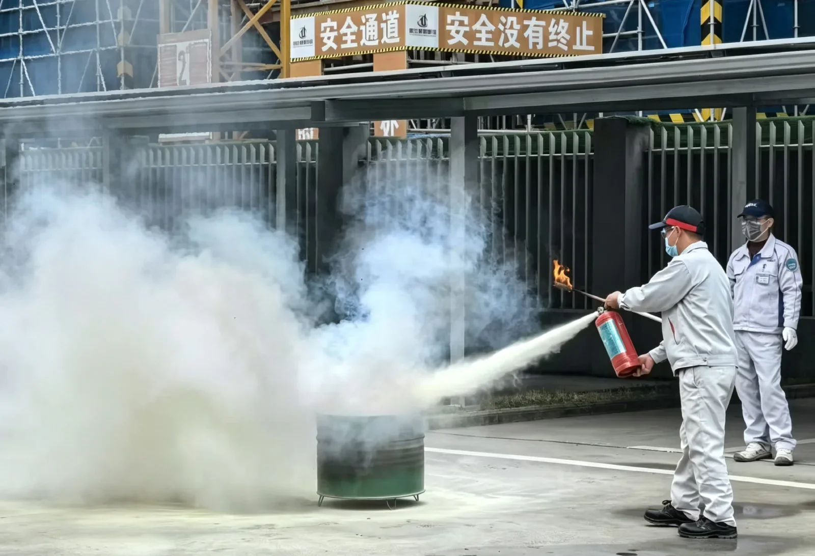 安全生产  人人有责