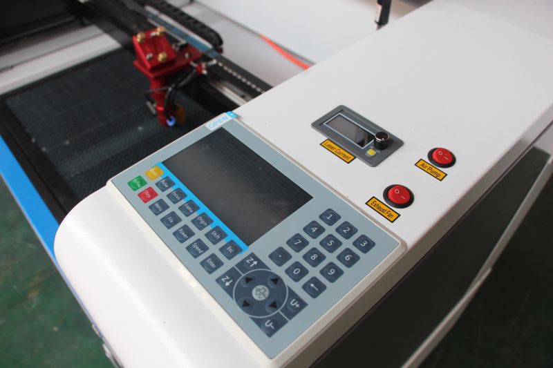 COMMANDE RD DE Machine de gravure et de découpe laser Co2