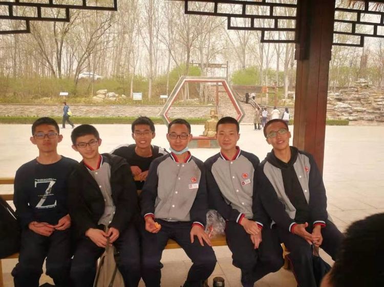 携手青春，圆梦同行——德州一中东校区2018级14班踏青活动405.png