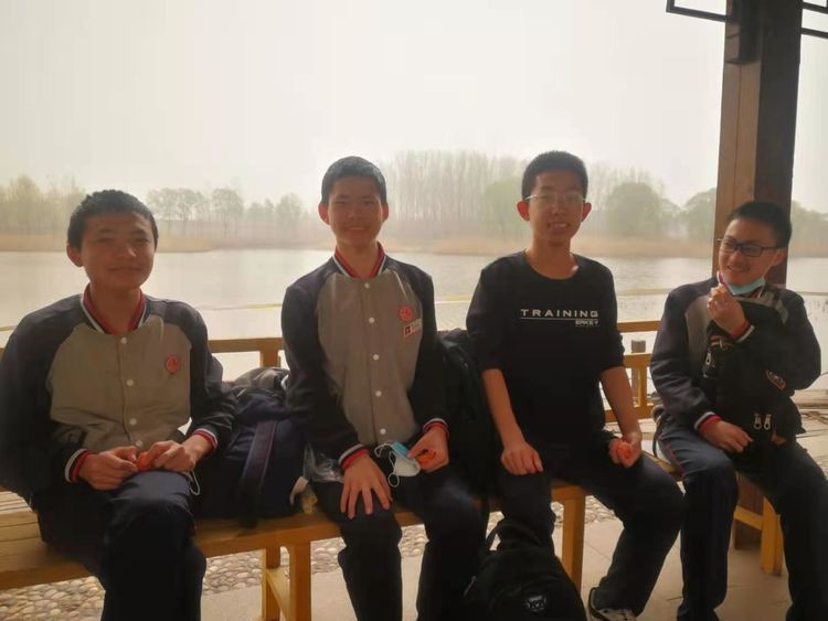 携手青春，圆梦同行——德州一中东校区2018级14班踏青活动437.png