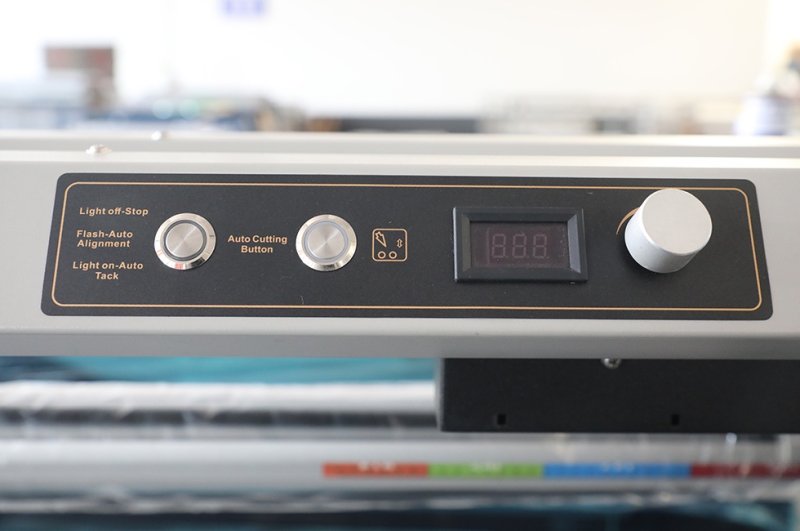 F1 Pro 06