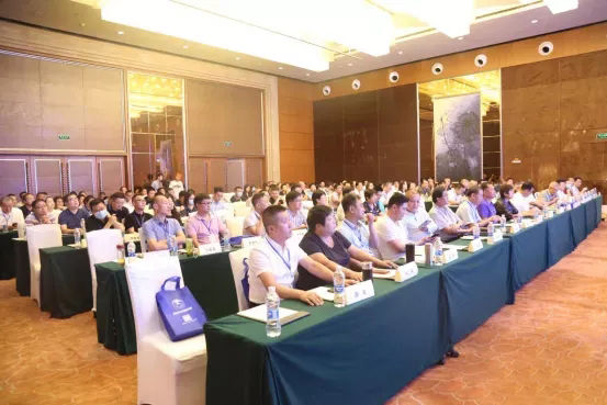 毛连群会长参加重庆市山东泰安商会成立仪式 毛连群会长参加重庆市山东泰安商会成立仪式