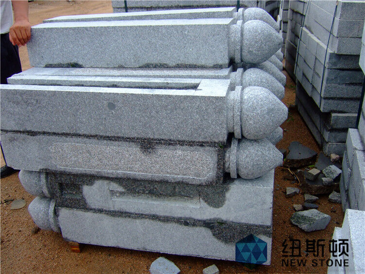 芝麻灰栏杆雕刻