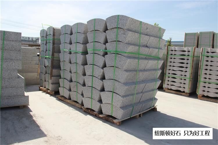 五莲花仿形路沿石