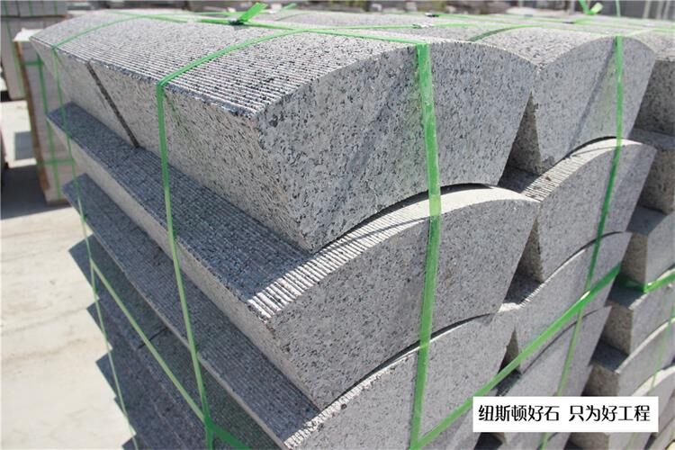 五莲花仿形路沿石