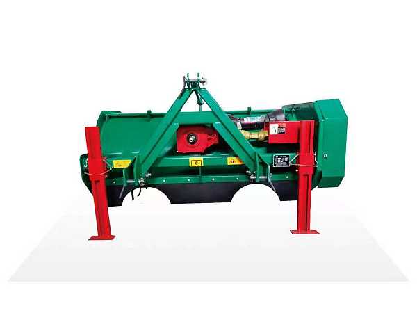 4JM-180  马铃薯杀秧机