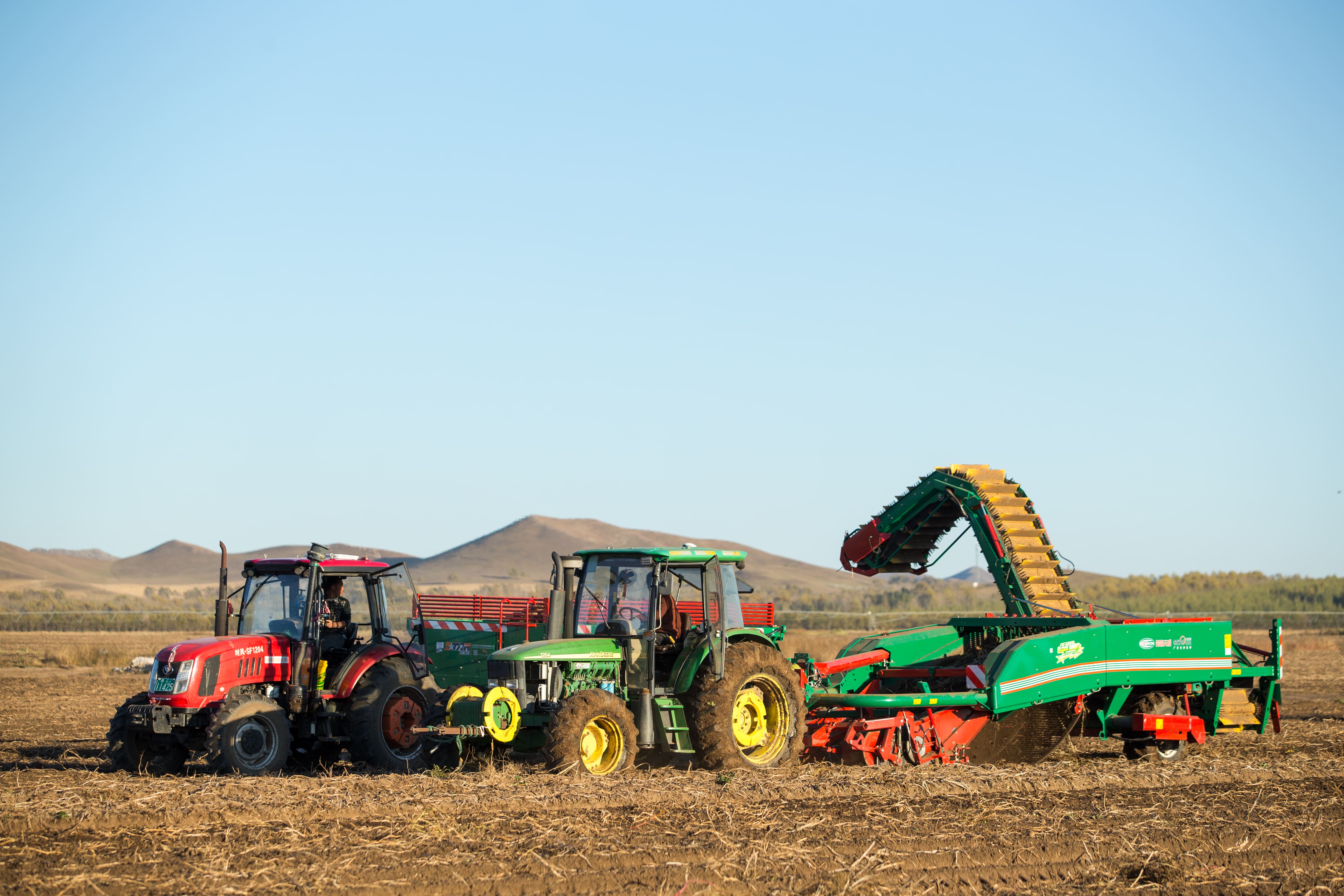 4UL-170Z 大型马铃薯联合收获机
