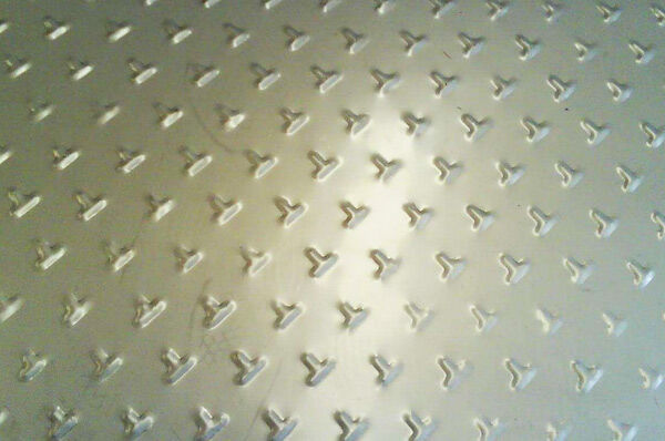 304不锈钢花纹板