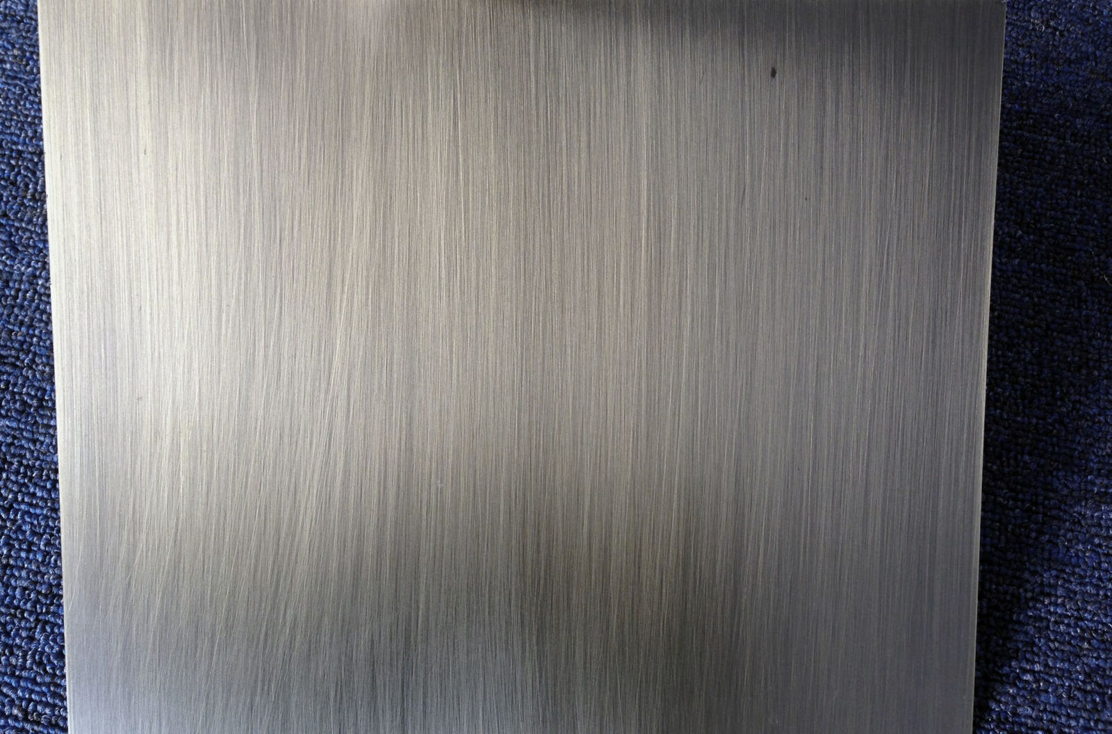 201不锈钢拉丝板