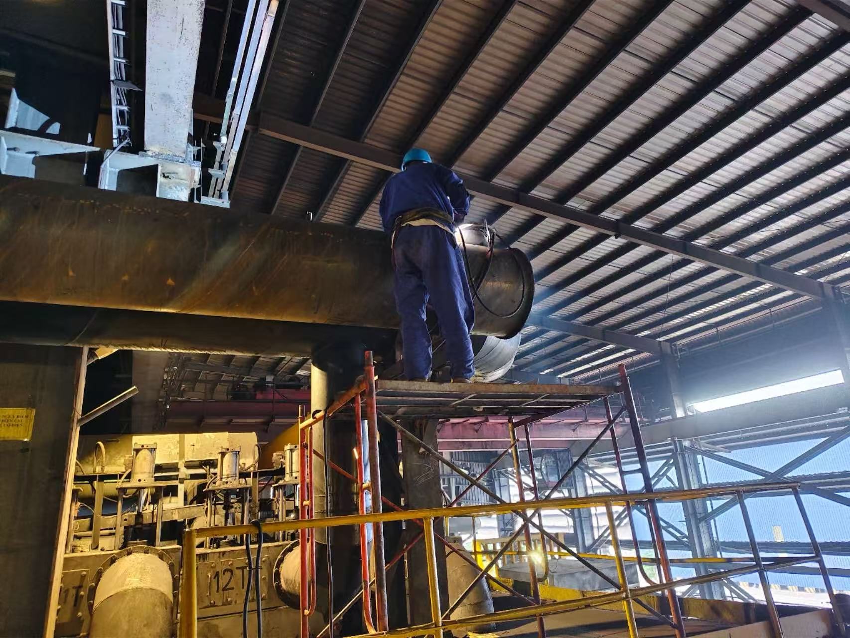 加热炉施工现场