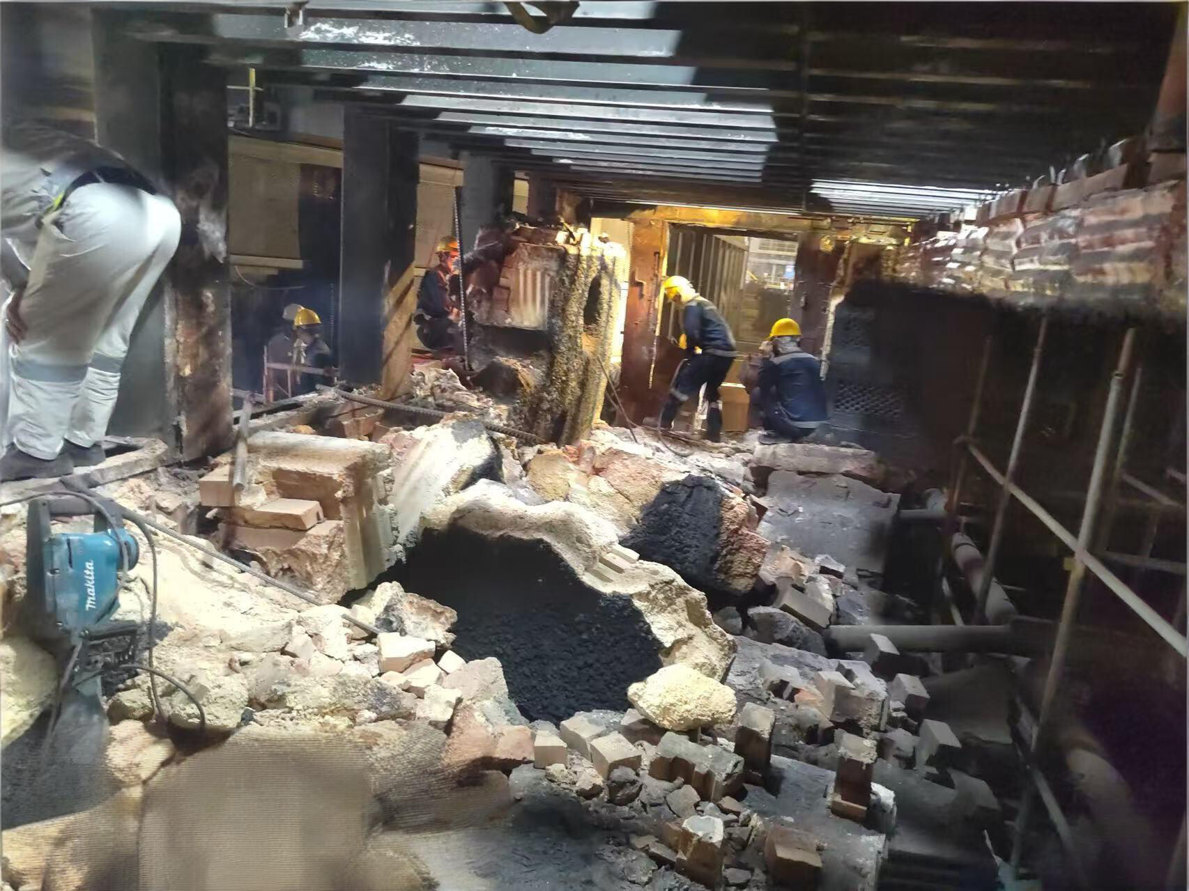 轧钢加热炉大修现场