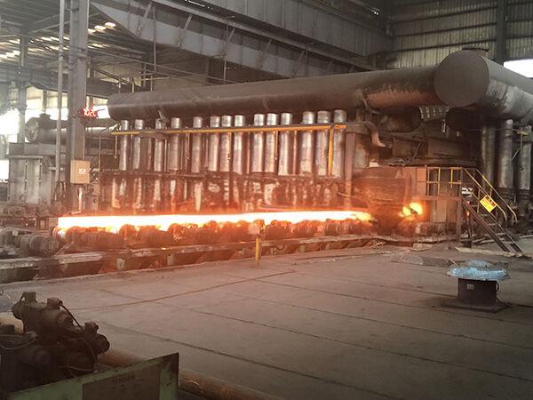 推鋼式加熱爐