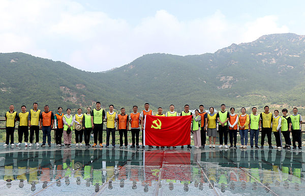 太阳成集团tyc7111党委组织开展“党纪铸魂 再谱新篇”迎“七一”党建系列活动