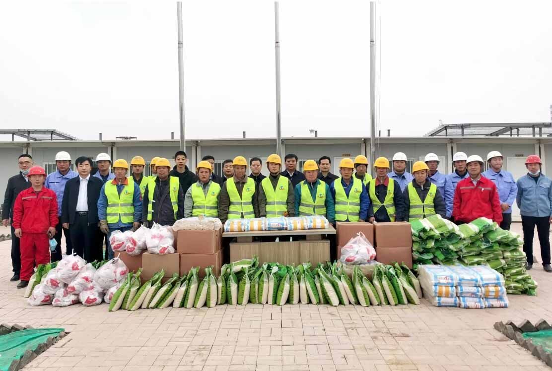 春节慰问送关怀 1.jpg