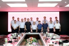 集团举行技术专家聘任仪式 打造专家团队 推动企业技术创新和科技研发水平不断升级