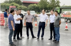 淄博市住建局局长王瑛视察威海市市政工程有限公司淄博分公司施工的金晶大道（兰雁大道——中润大道）改造项目
