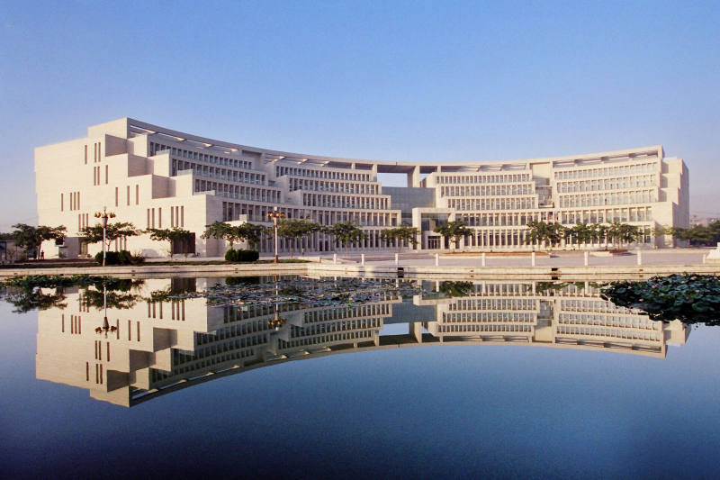山东理工大学图书馆（2008年度中国建设工程鲁班奖）