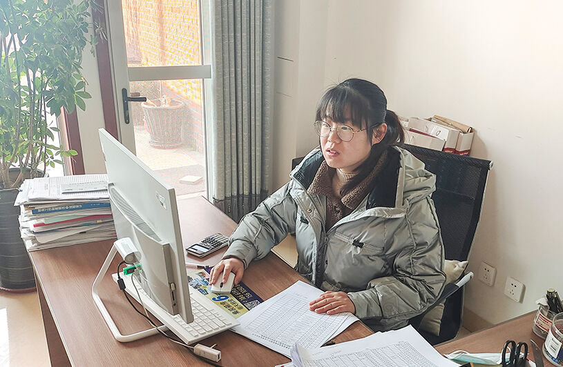 巾帼迎春绽芳华——访天齐集团 2022 年度“三八红旗手”马为英