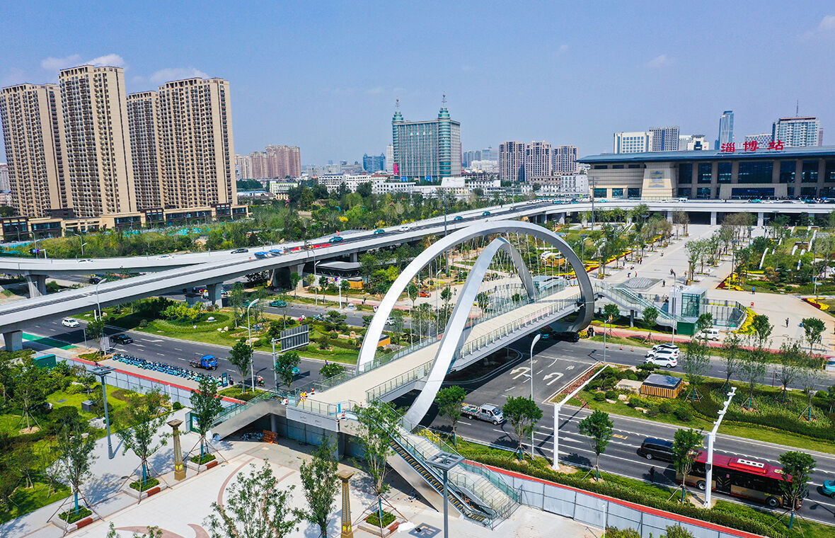 配图八-1.jpg 配图八-1.jpg