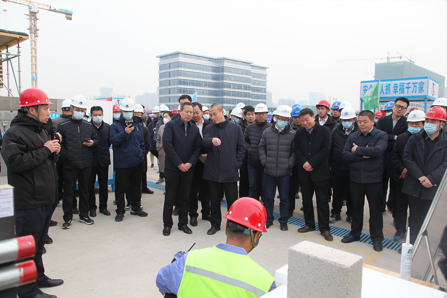 淄博区域管理中心市公共卫生中心项目承办全市住建系统“开工第一课”启动仪式观摩会