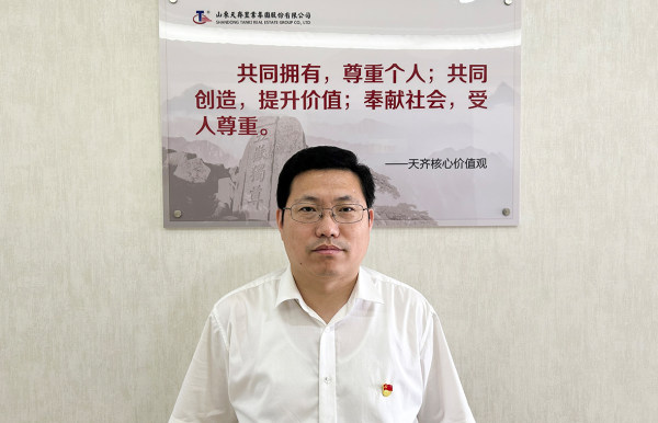 奋进新征程 建功新时代——访太阳成集团tyc71112023年度“优秀**员”刘超