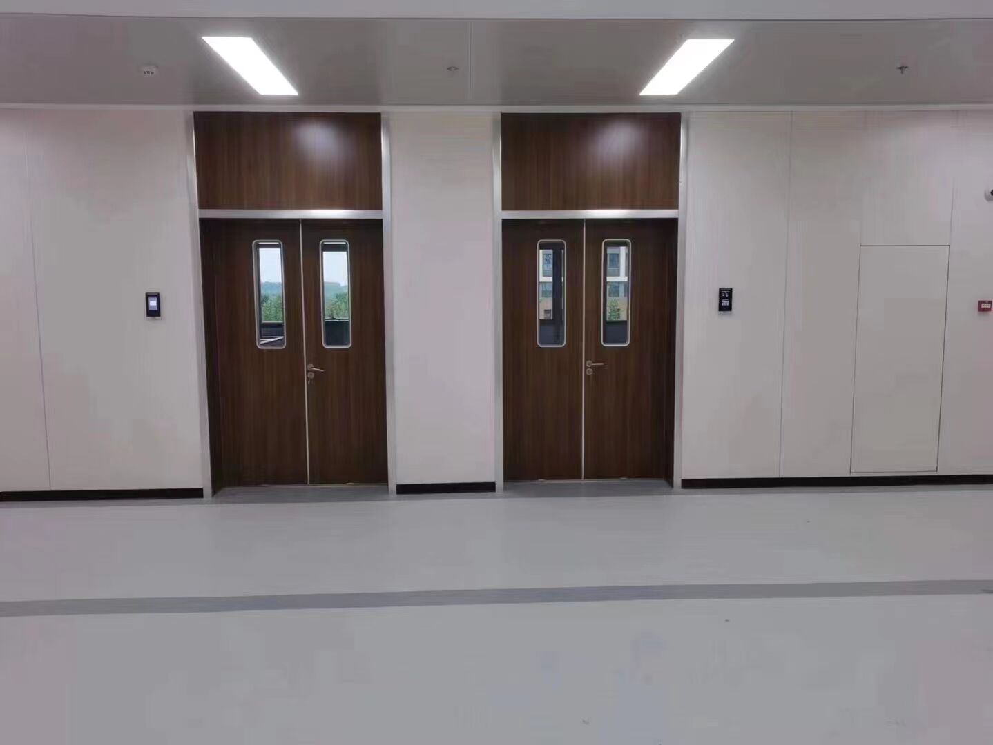 这样选择不变形不翘曲的医院医疗门的方法