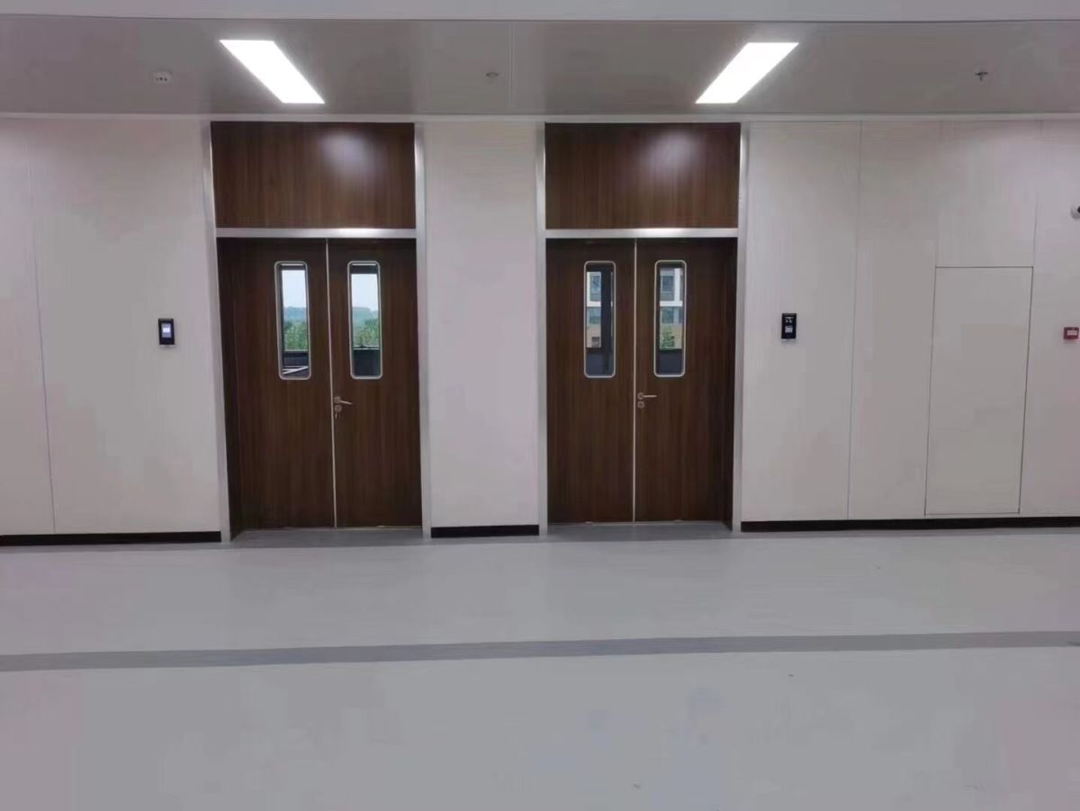 钢质医院门.jpg 钢质医院门.jpg