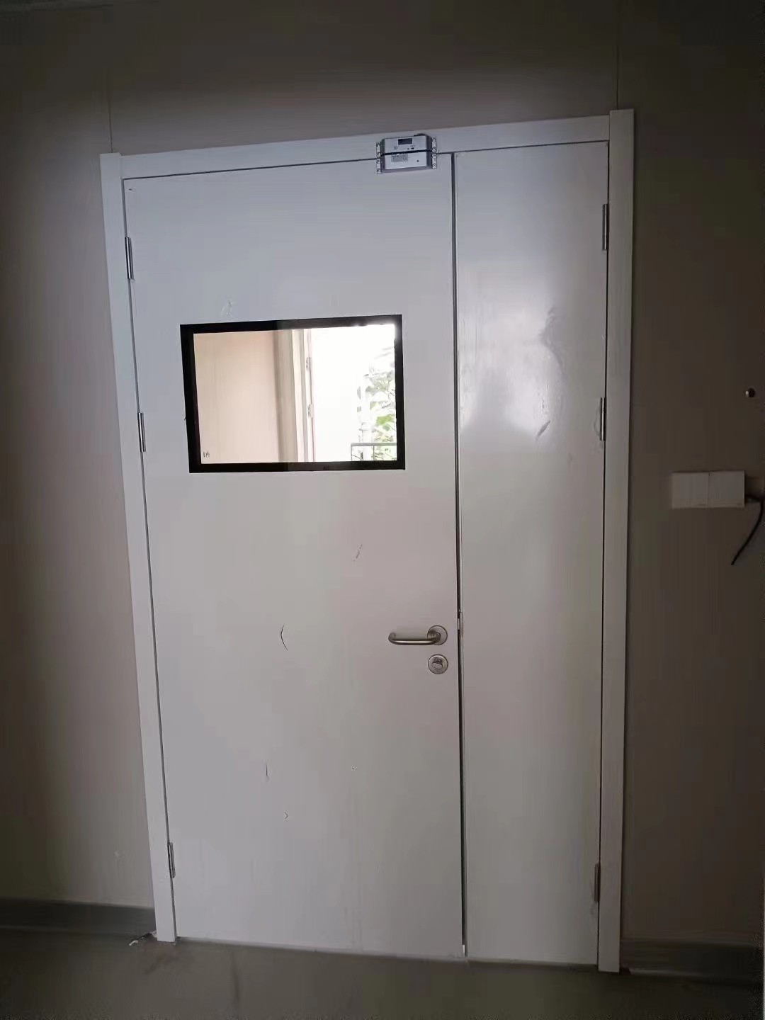 医院专用门.jpg 医院专用门.jpg