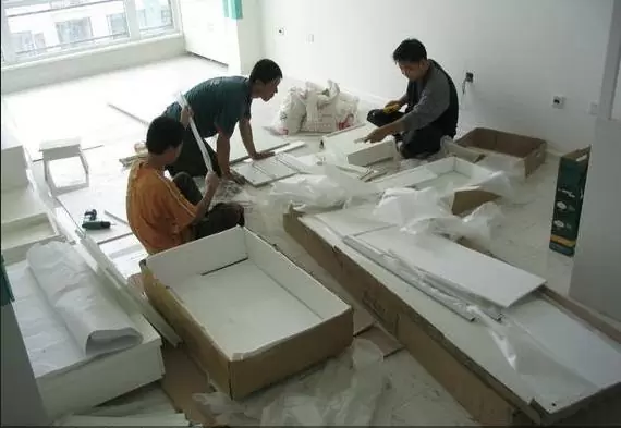 拆裝家具