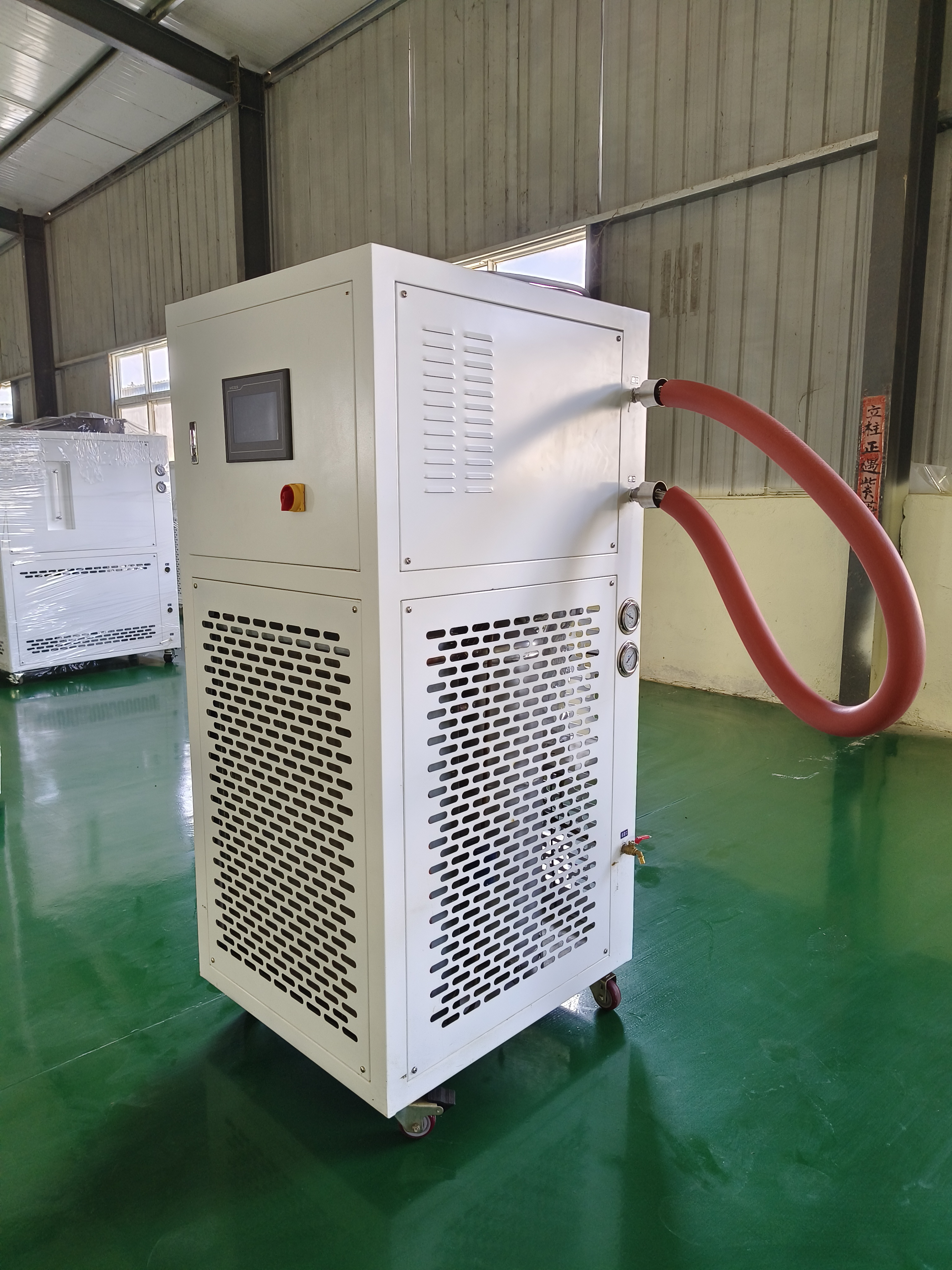 定制新能源汽车测试高低温一体机