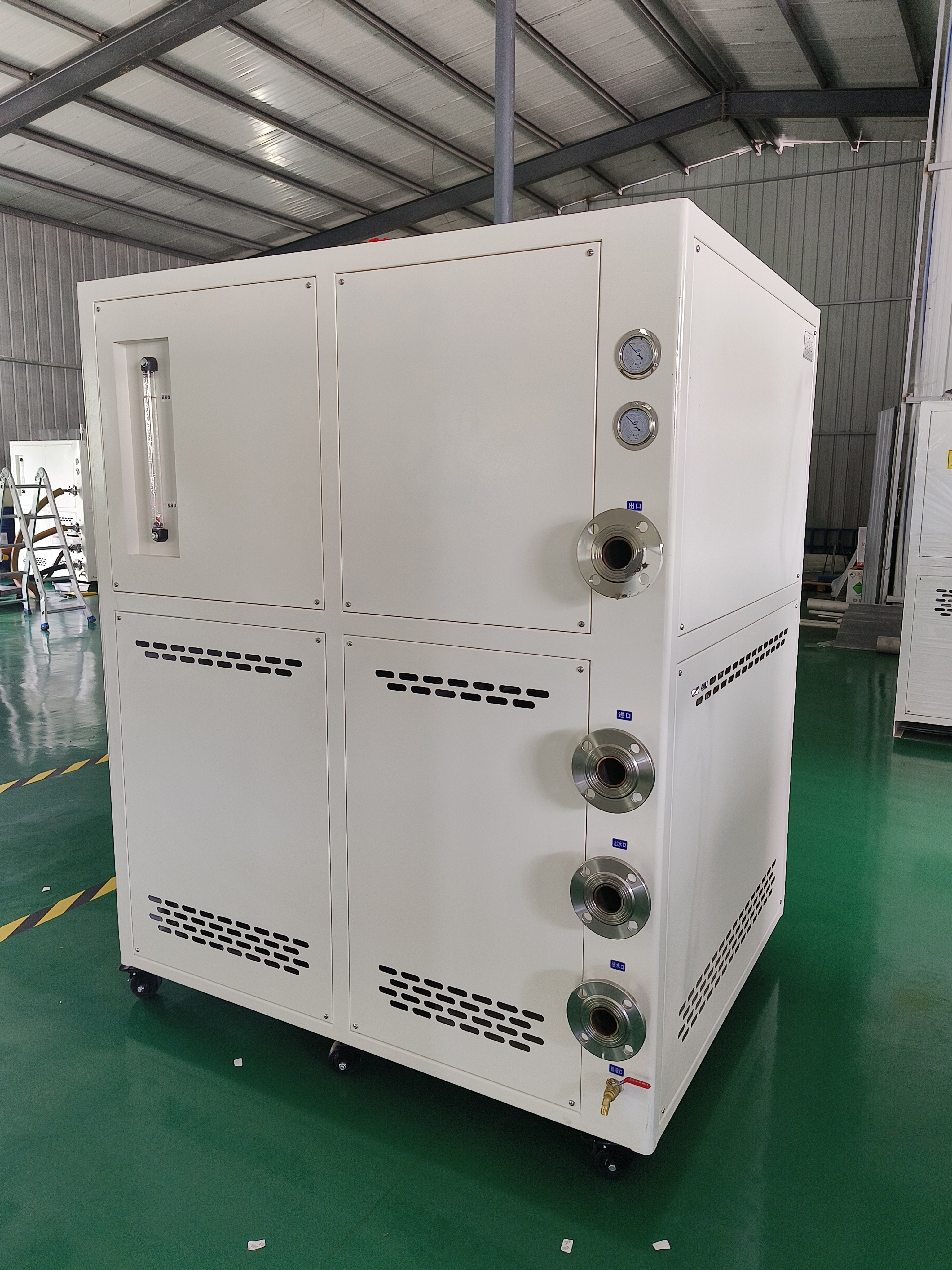 高低温循环一体机